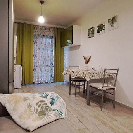 Relax Home River Яссы Экстерьер фото